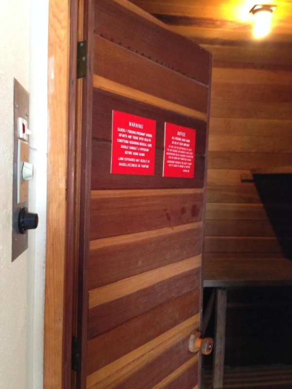 Redwood Inn image 24